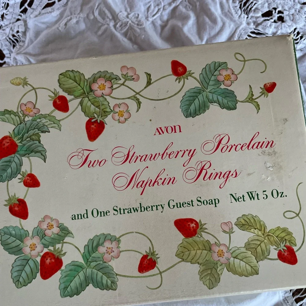 1978 Avon Strawberry Porcelain Napkin Rings and Decorative Soap